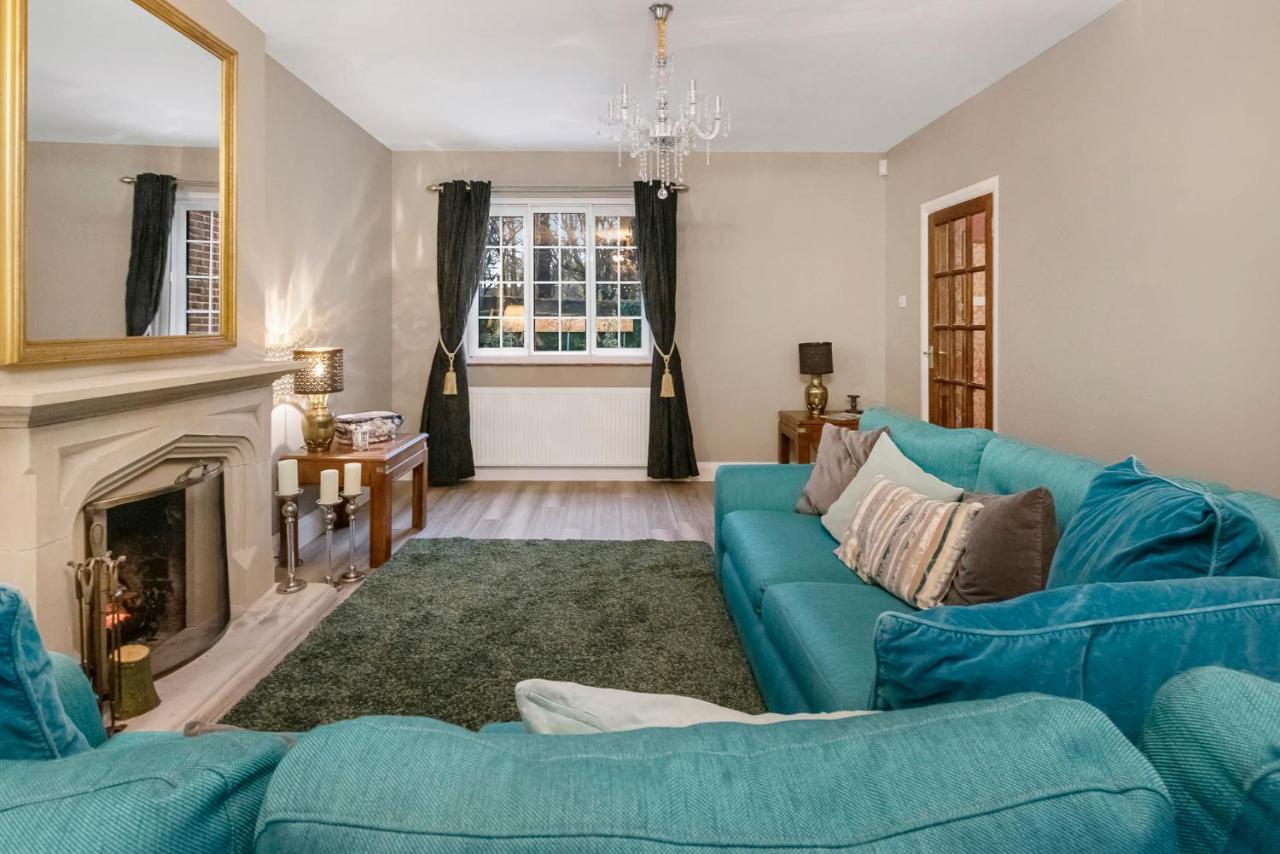 Hotel Westleigh Ashtead Esterno foto