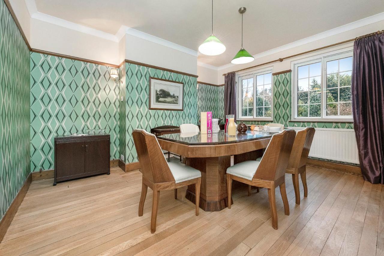 Hotel Westleigh Ashtead Esterno foto