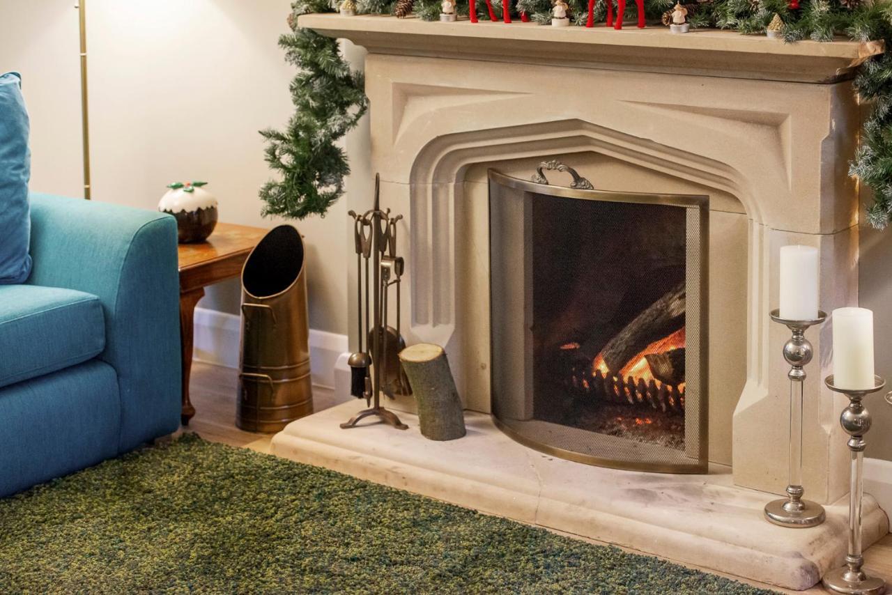 Hotel Westleigh Ashtead Esterno foto